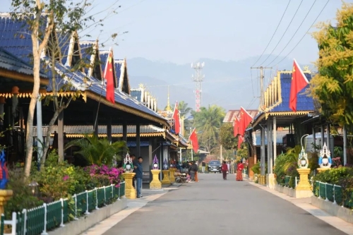 640 (10)
